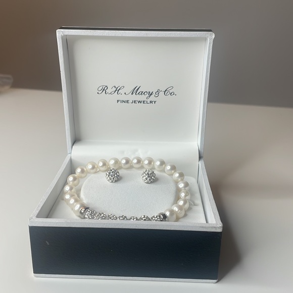 Macy’s Fine Jewelry Sterling Silver Crystal Earrings and Pearl Bracelet - Picture 3 of 5